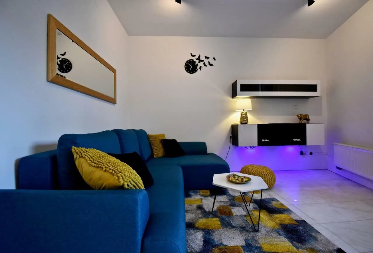 Amazing Luxury Apartment 200 M From The Beach Пула 0*,  Хорватия