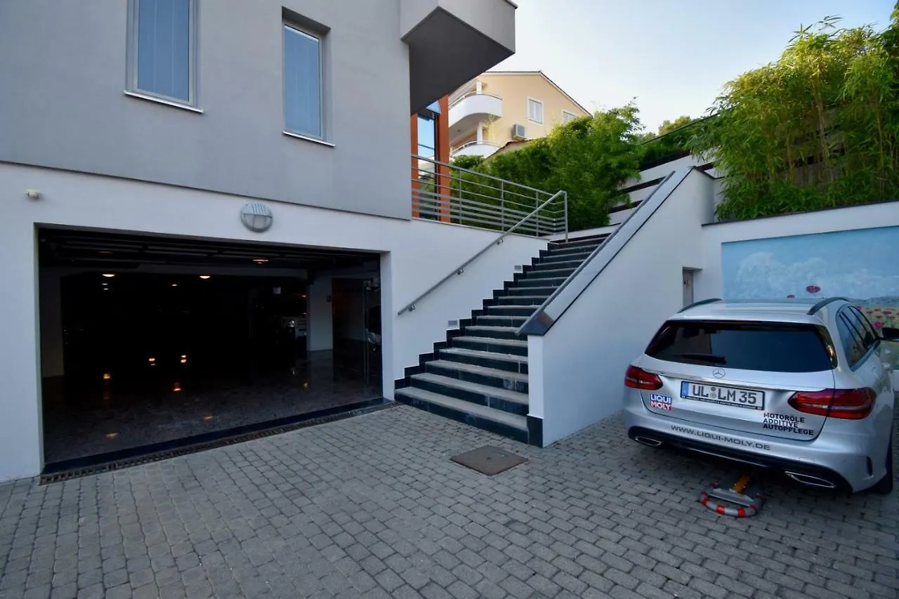 Amazing Luxury Apartment 200 M From The Beach Pula Kroatien